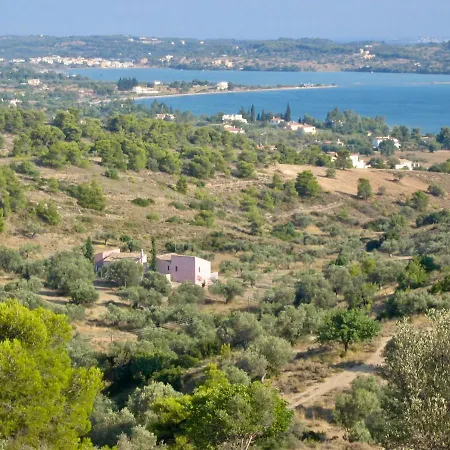 Сasa de vacaciones Roxanne's Olive Grove House Kranidi