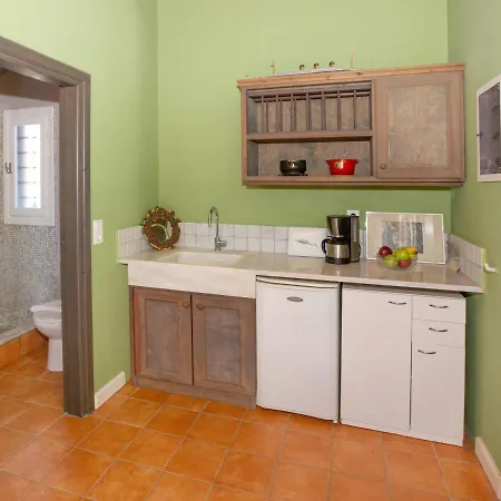 Roxanne's Olive Grove House Kranidi