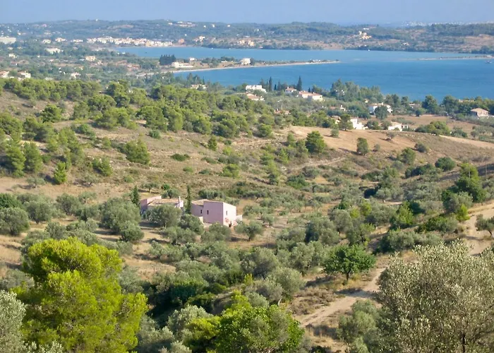 Vakantiehuis Roxanne's Olive Grove House Kranídion