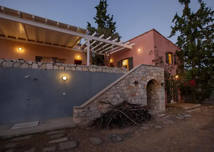 Roxanne's Olive Grove House Vakantiehuis