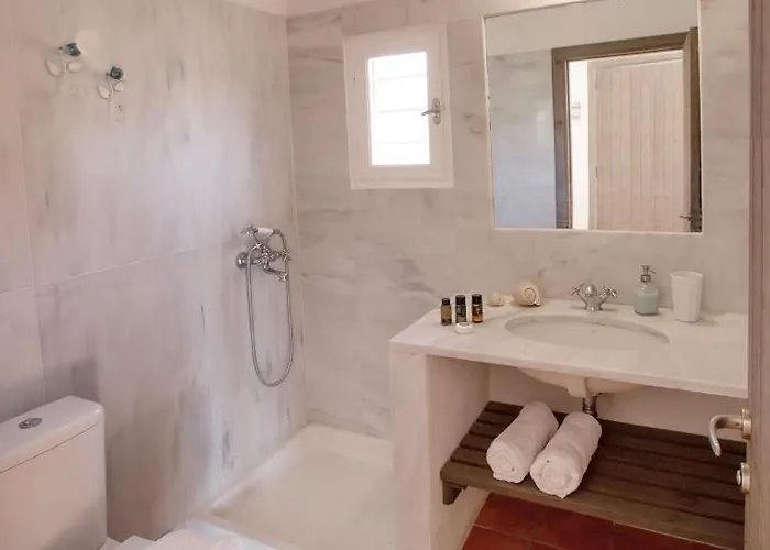 Vakantiehuis Roxanne's Olive Grove House